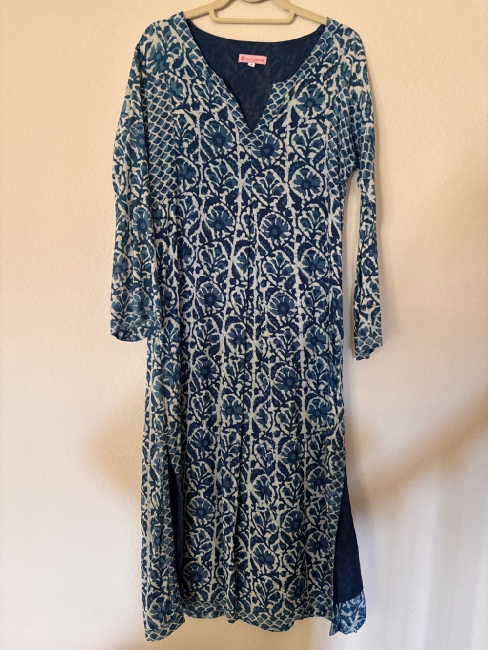 Hand Blocked Long Sleeve V-Neck Women’s Kaftan Dress